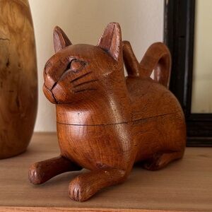 Handcrafted Wooden Cat Figurine box